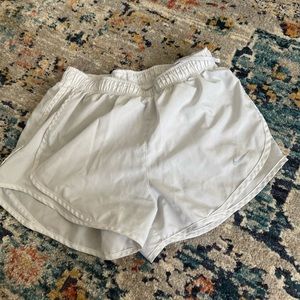 white women’s nike shorts